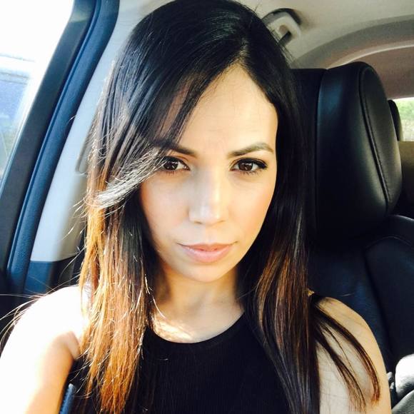 Meet your Posher, Lucy - Picture 1 of 1